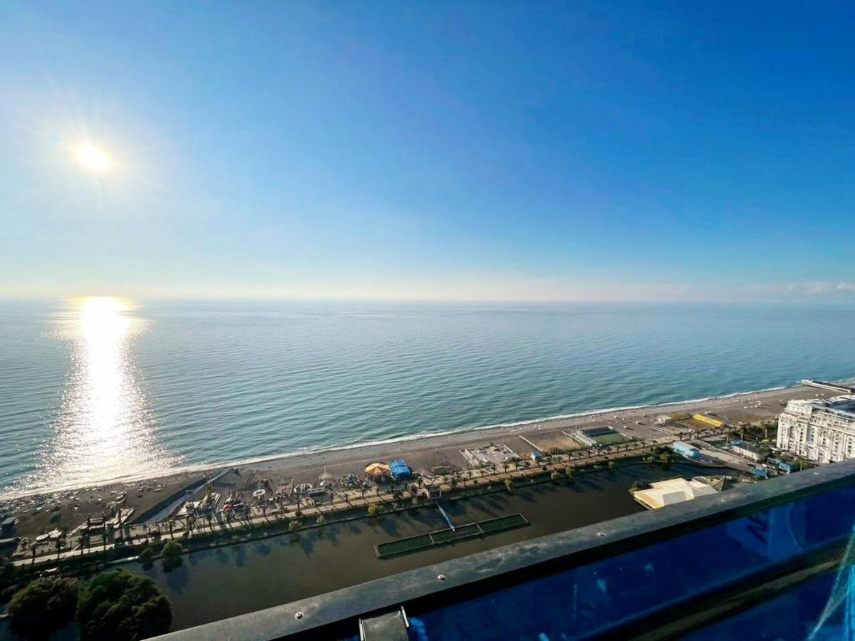 D Block Of New Luxurious Orbi City Batumi Exterior foto